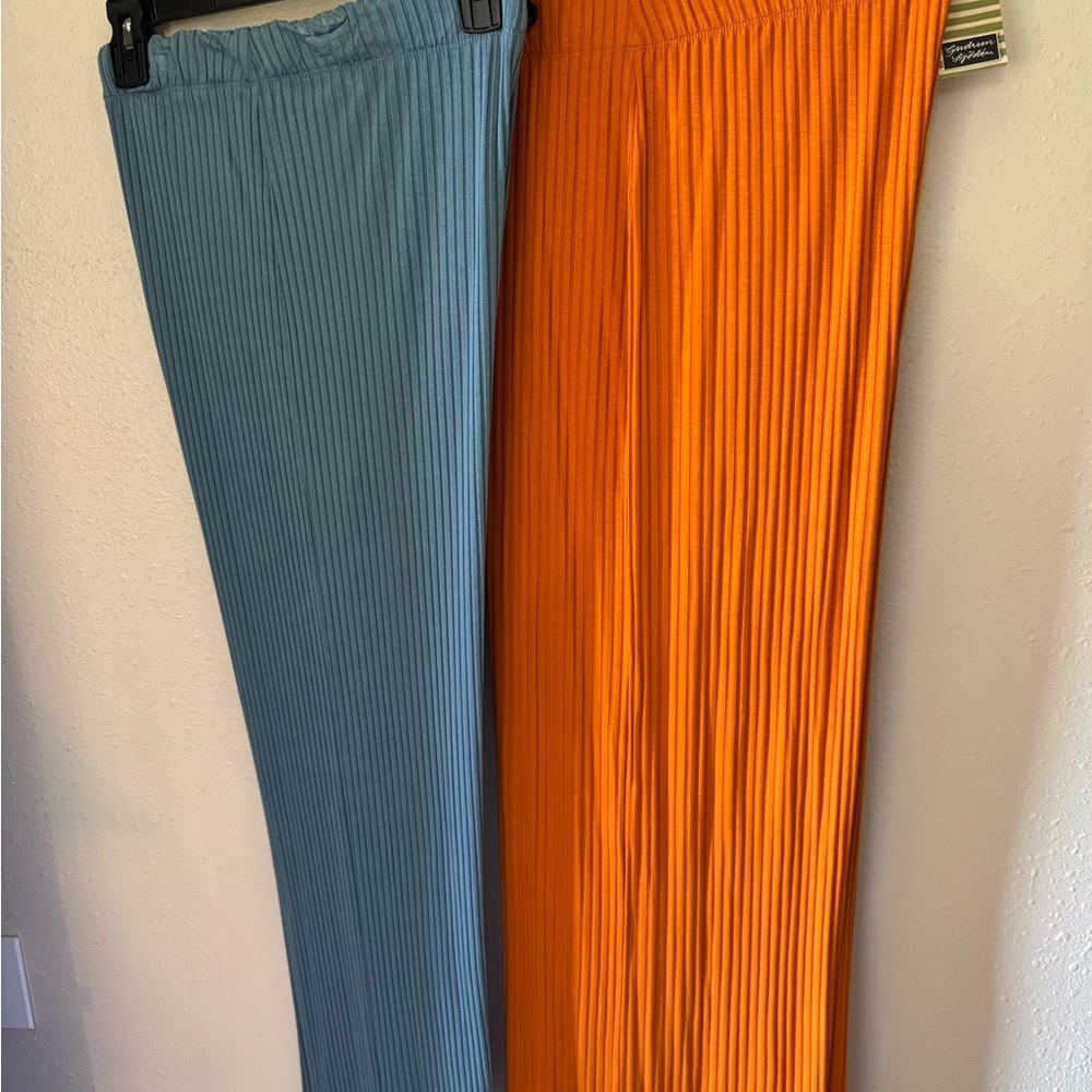 Ribbed Blue and Orange Pants